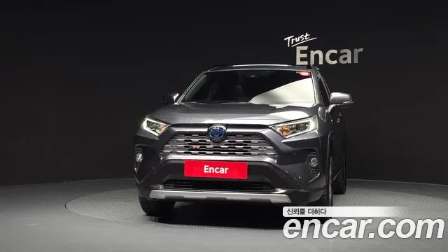 Toyota RAV4 2019 thumb 3