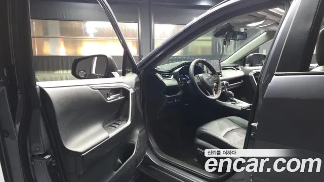 Toyota RAV4 2019 thumb 10