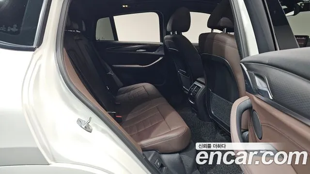 BMW X4 2021 thumb 11