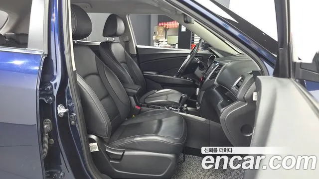 KG_Mobility_Ssangyong TIBOLI 2017 thumb 10