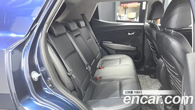 KG_Mobility_Ssangyong TIBOLI 2017 thumb 11