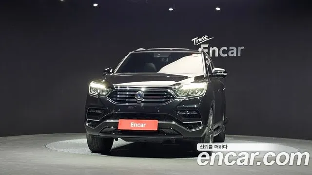 KG_Mobility_Ssangyong Rexton 2017 thumb 3