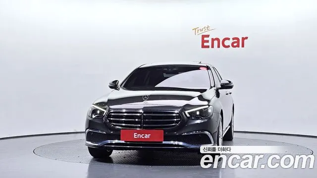 Mercedes-Benz E-Класс 2021 thumb 3