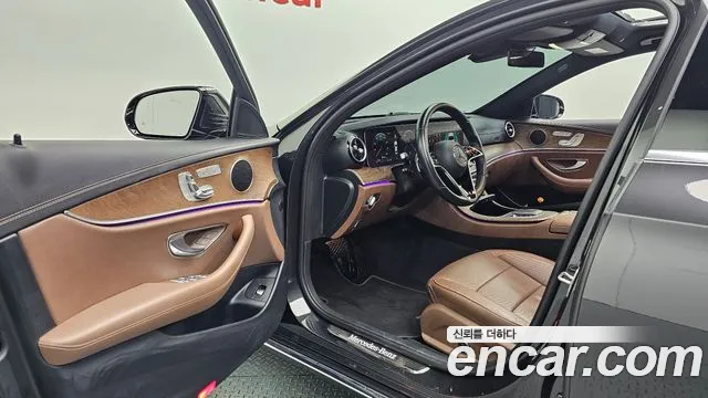 Mercedes-Benz E-Класс 2021 thumb 10