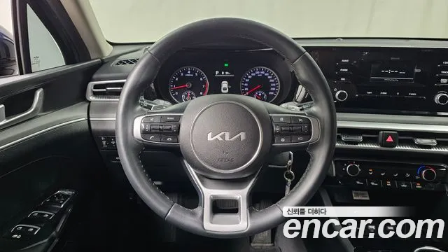 Kia K5 2023 thumb 12