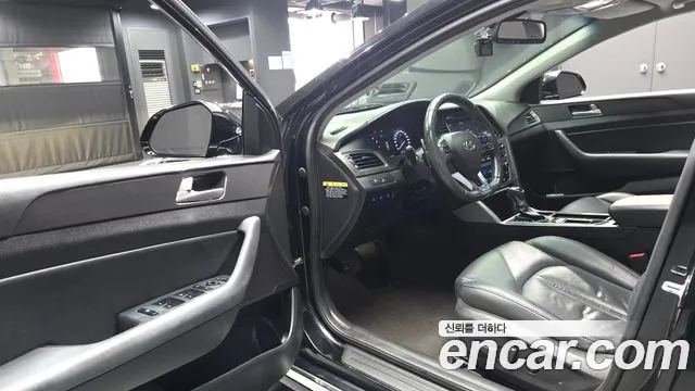 Hyundai Sonata 2015 thumb 10
