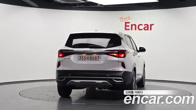Kia Seltos 2022 thumb 4