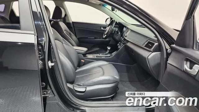 Kia K5 2016 thumb 11