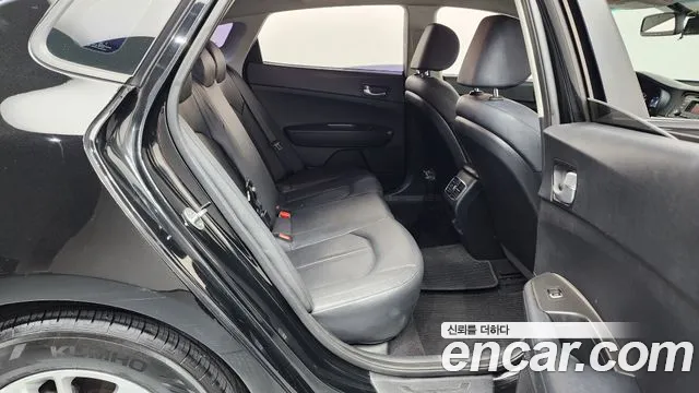 Kia K5 2016 thumb 12