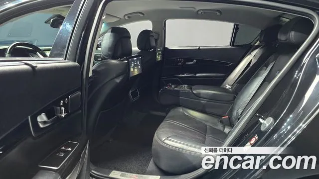 Kia K9 2015 thumb 12