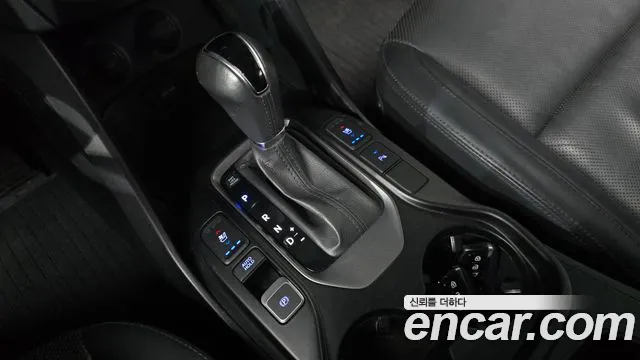 Hyundai Santa Fe 2015 thumb 9