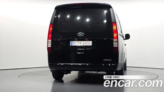 Hyundai Staria 2022 thumb 4