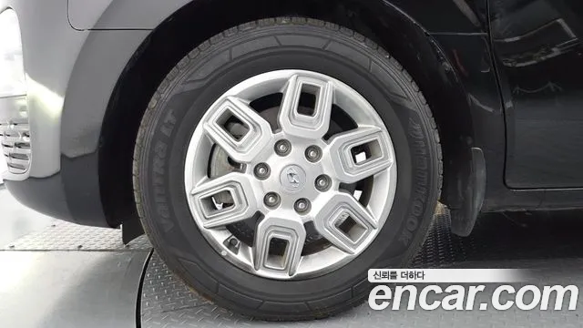 Hyundai Staria 2022 thumb 5