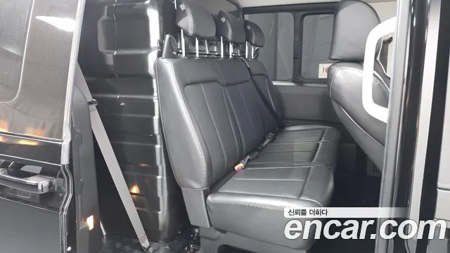 Hyundai Staria 2022 thumb 12