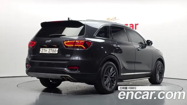 Kia Sorento 2017 thumb 2