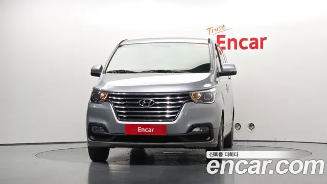 Hyundai Starex 2020 thumb 2