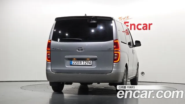 Hyundai Starex 2020 thumb 3