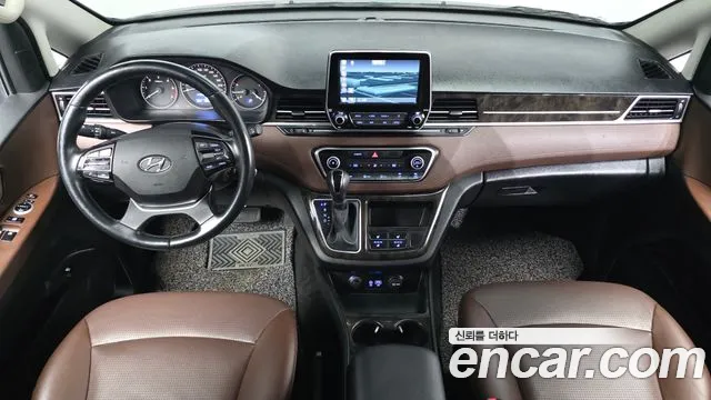 Hyundai Starex 2020 thumb 6