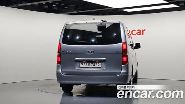 Hyundai Starex 2020 thumb 4