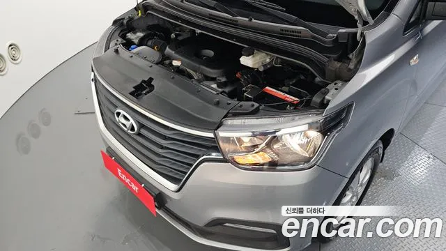 Hyundai Starex 2020 thumb 6