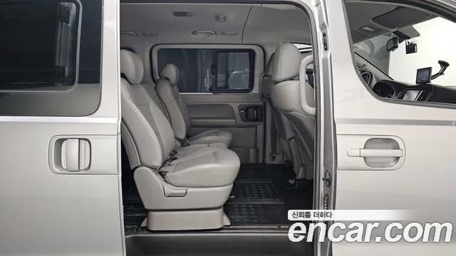 Hyundai Starex 2020 thumb 12