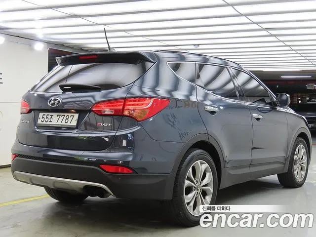 Hyundai Santa Fe 2013 thumb 4