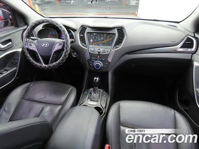 Hyundai Santa Fe 2013 thumb 5