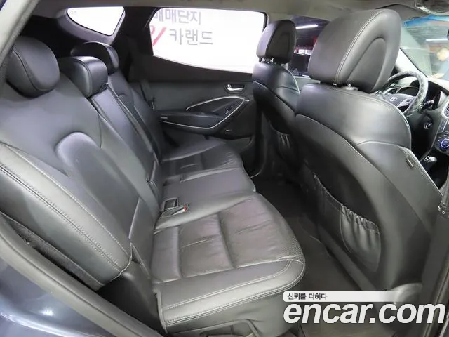 Hyundai Santa Fe 2013 thumb 7