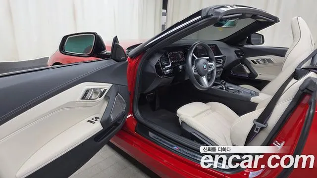 BMW Z4 2022 thumb 10