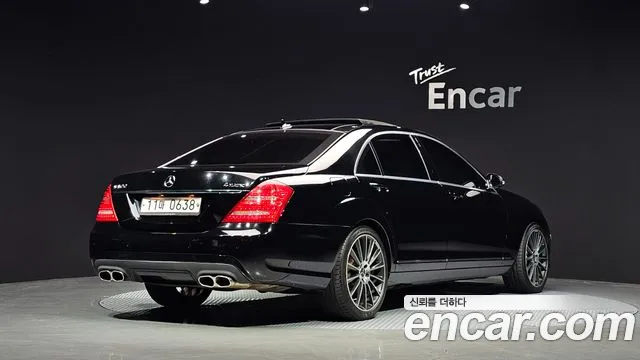 Mercedes-Benz S-Класс 2008 thumb 2