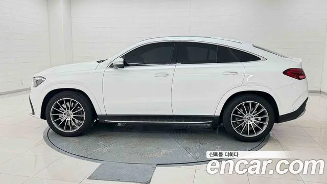 Mercedes-Benz GLE 2025 thumb 2