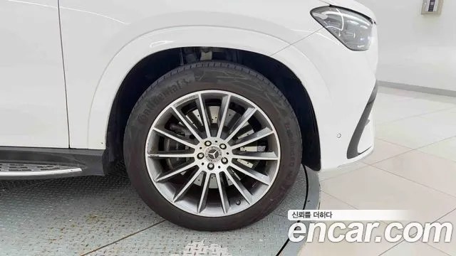 Mercedes-Benz GLE 2025 thumb 9