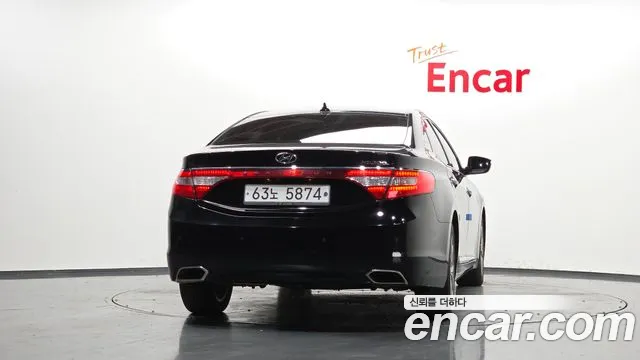 Hyundai Grandeur 2017 thumb 4