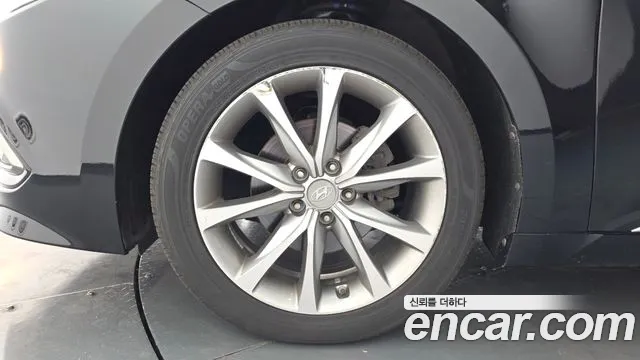 Hyundai Grandeur 2017 thumb 5