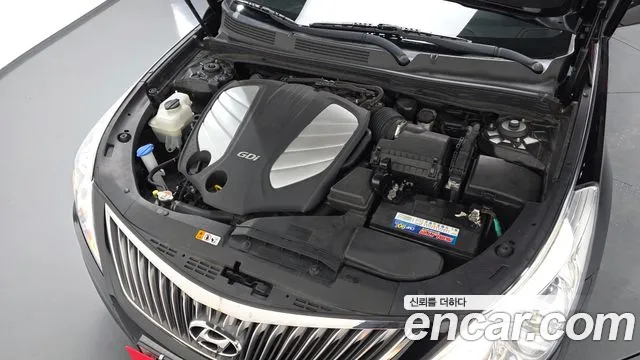 Hyundai Grandeur 2017 thumb 6