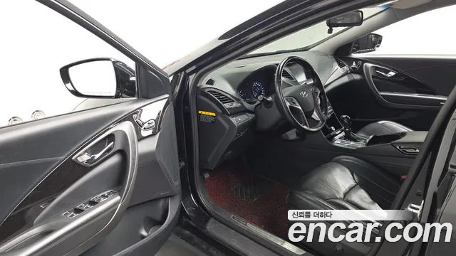 Hyundai Grandeur 2017 thumb 10