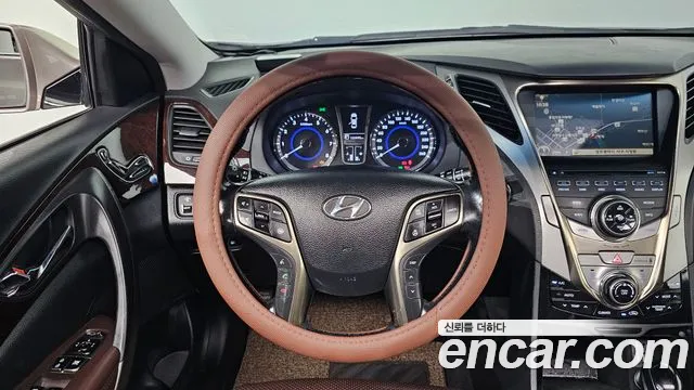 Hyundai Grandeur 2012 thumb 12