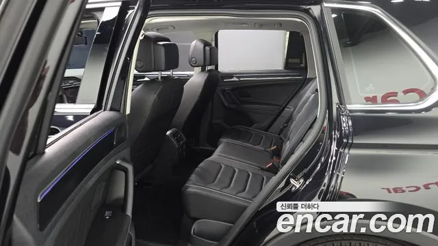 Volkswagen Tiguan 2023 thumb 11