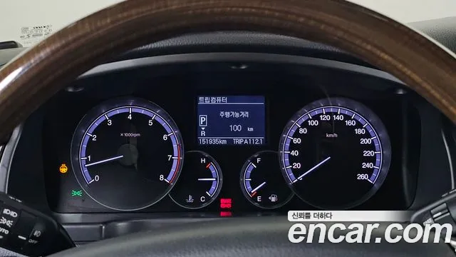 KG_Mobility_Ssangyong Chairman 2011 thumb 8