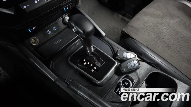 KG_Mobility_Ssangyong Rexton 2023 thumb 9