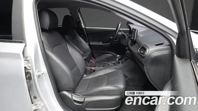 Hyundai i30 2016 thumb 11