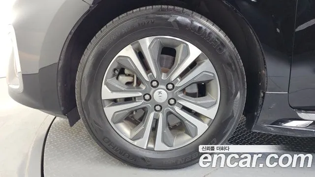 Kia Carnival 2019 thumb 5