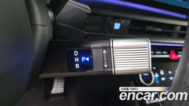 Hyundai Santa Fe 2024 thumb 9