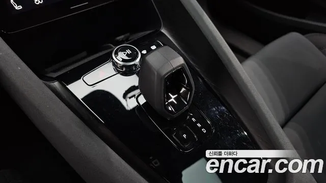 Polestar 2 2022 thumb 9