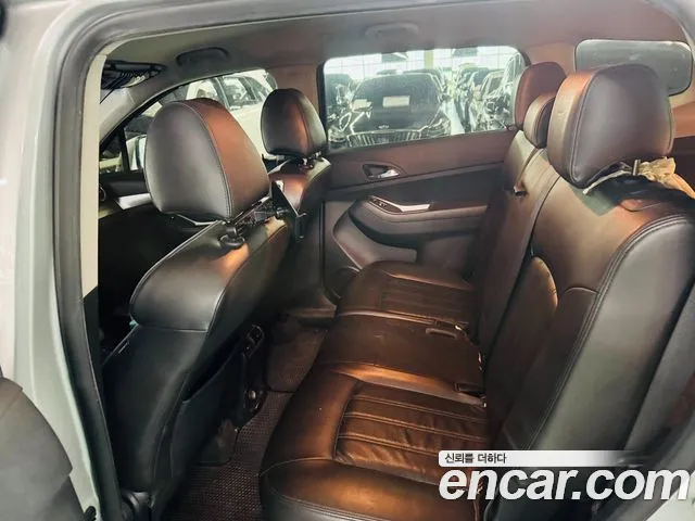 ChevroletGMDaewoo Orlando 2014 thumb 8