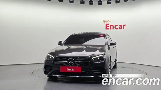 Mercedes-Benz E-Класс 2021 thumb 3