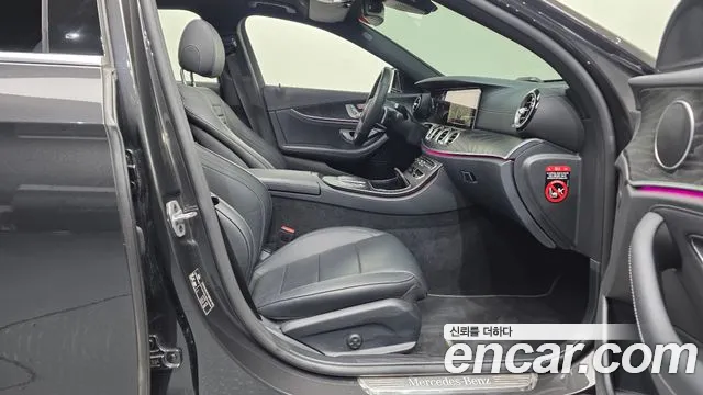 Mercedes-Benz E-Класс 2021 thumb 11