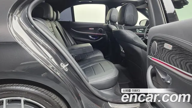 Mercedes-Benz E-Класс 2021 thumb 12