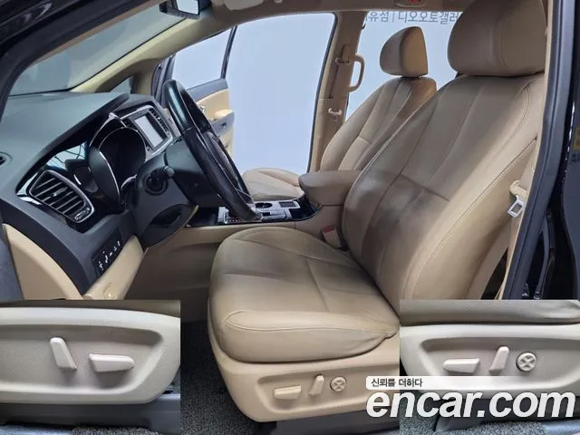 Kia Carnival 2018 thumb 8