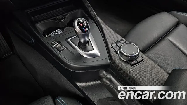 BMW M2 2017 thumb 9